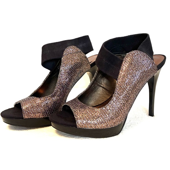 Carlos Santana Metallic Strap Stilettos Size 6M - Picture 2 of 8